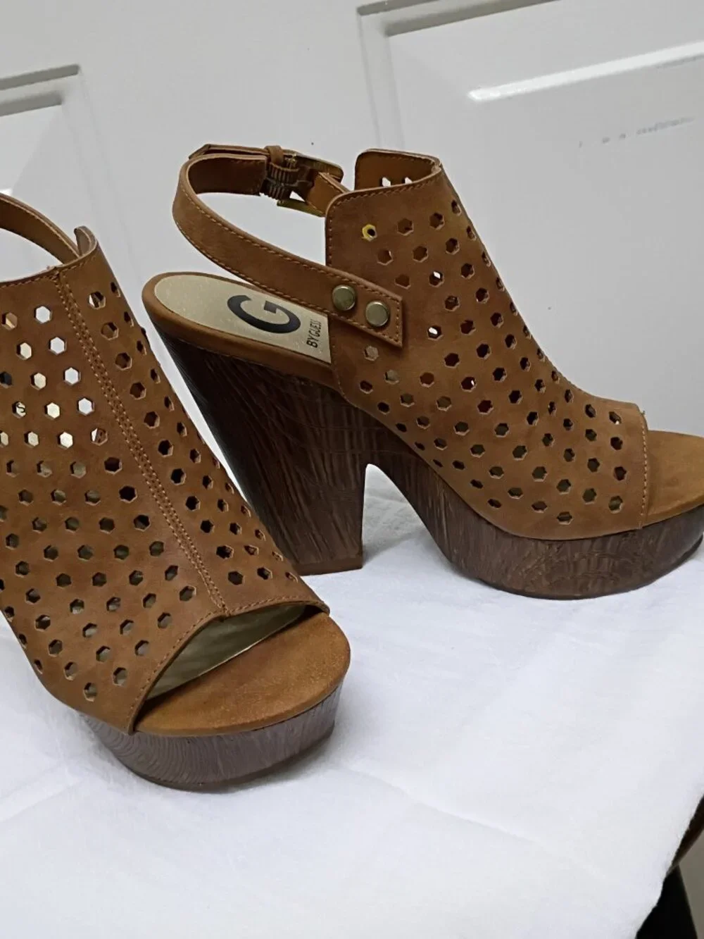 Guess brand size
